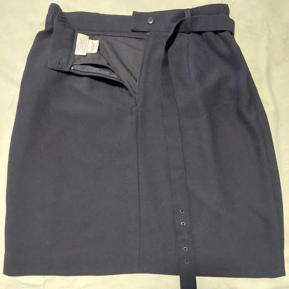 Zack’s Dark Navy Pencil Skirt With Belt, Size 10 Office Career